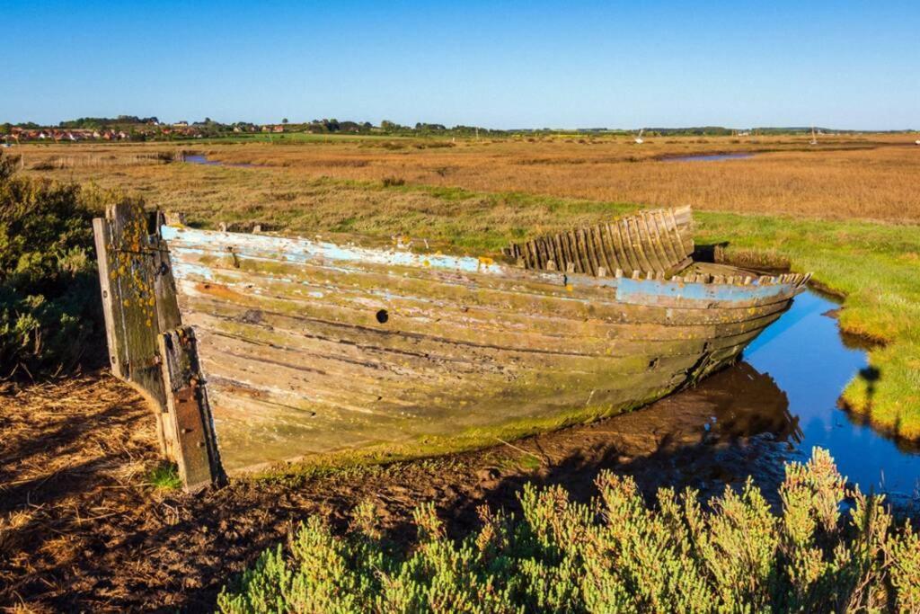 Blakeney Norfolk Bramble Lodge ***Self Catering*** Екстериор снимка